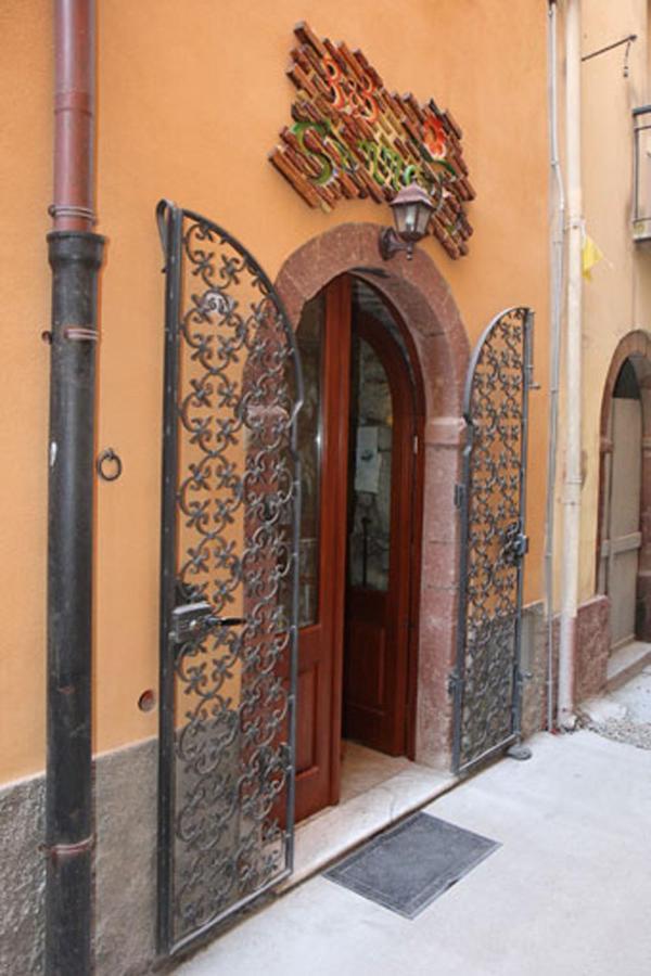 S'Ammentu Hotel Bosa Bagian luar foto