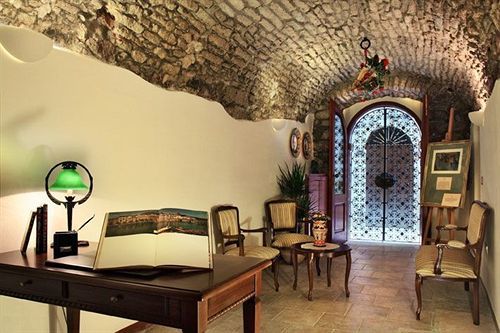 S'Ammentu Hotel Bosa Bagian luar foto